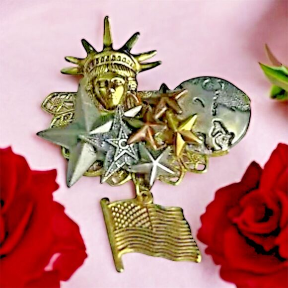 Statue of Liberty Tri-Color Brooch – 2 Inches, Stars & Flag, Copper, Silver, Bro - Picture 1 of 5